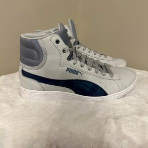 Puma Vikky V2 Wome’s Size 7.5